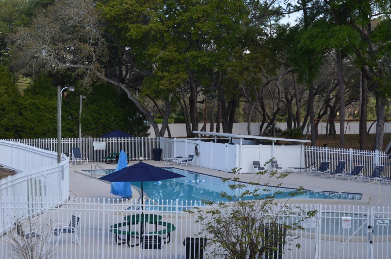 Thonotosassa Spanish Main Rv Resort المظهر الخارجي الصورة